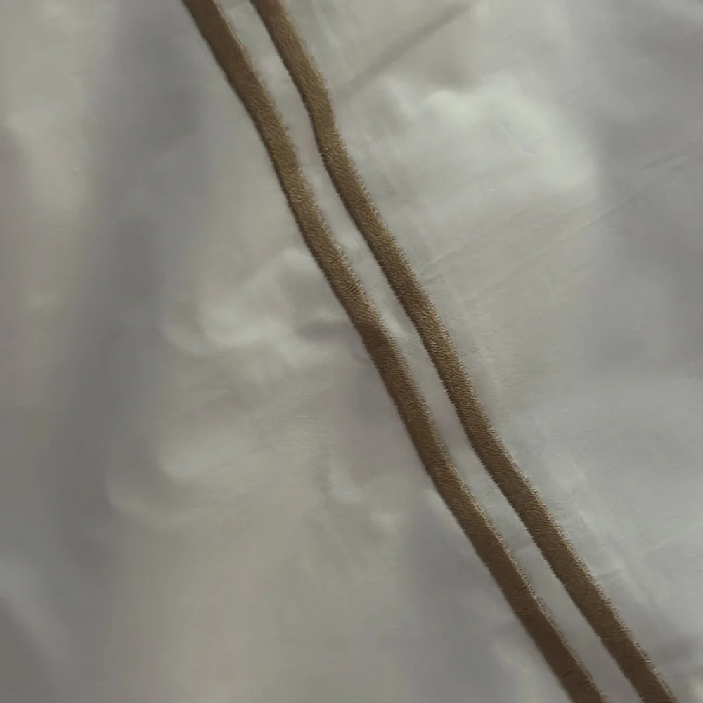 Hudson Park queen/ full Italian cotton comforter cover